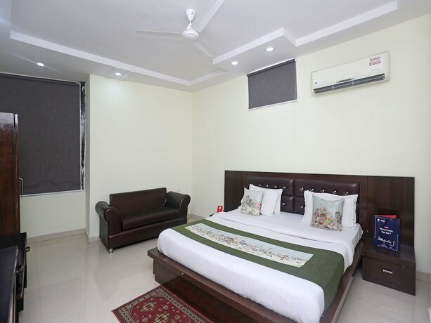 Imagen de la habitación del Hotel Super Hotel O Jwalapur Near Railway Station. Foto 4