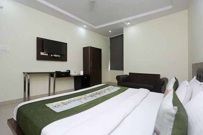 Imagen de la habitación del Hotel Super Hotel O Jwalapur Near Railway Station. Foto 7