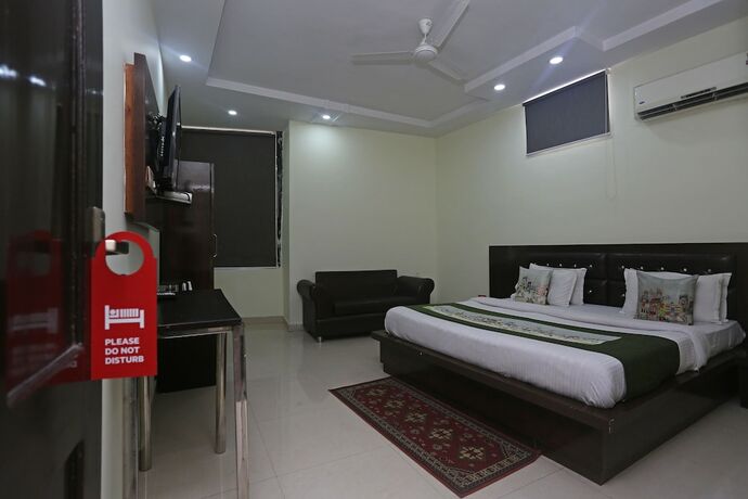 Imagen de la habitación del Hotel Super Hotel O Jwalapur Near Railway Station. Foto 12