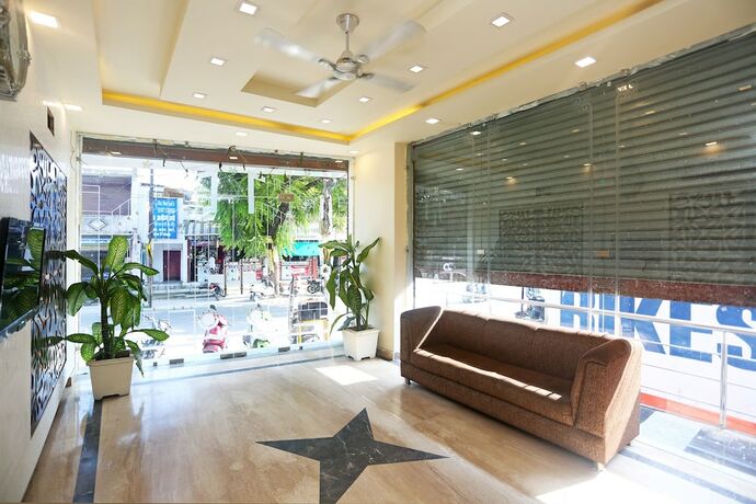 Imagen de los interiores del Hotel Super Hotel O Jwalapur Near Railway Station. Foto 18