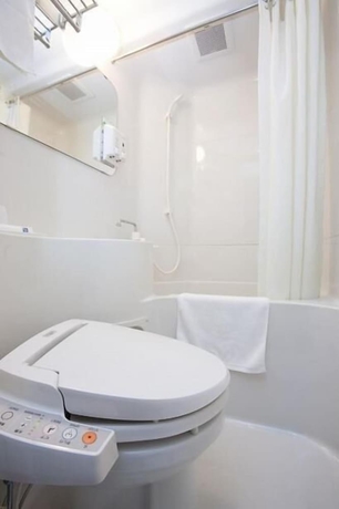 Imagen de la habitación del Hotel Super Jr Shin-osaka Higashiguchi. Foto 18