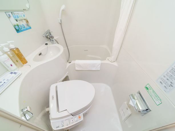 Imagen de la habitación del Hotel Super Midousuji Line Esaka. Foto 11