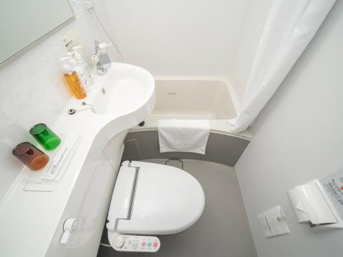 Imagen de la habitación del Hotel Super Nagoya Shinkansenguchi. Foto 18