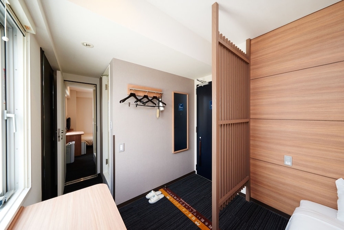 Imagen de la habitación del Hotel Super Namba Nipponbashi. Foto 8