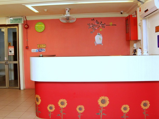 Imagen de los interiores del Hotel Super OYO 1173 Mandyrin. Foto 18
