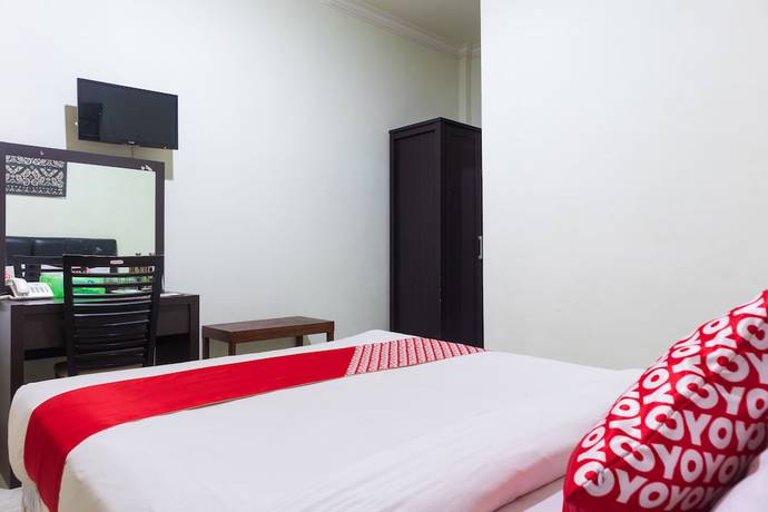 Imagen de la habitación del Hotel Super OYO 1682 Greenia. Foto 17