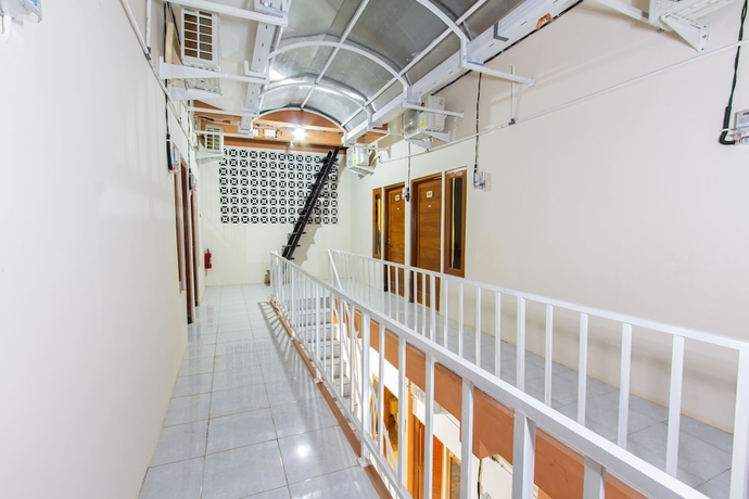 Imagen de los interiores del Hotel Super OYO 1718 Homestay Wak Gobenk. Foto 17