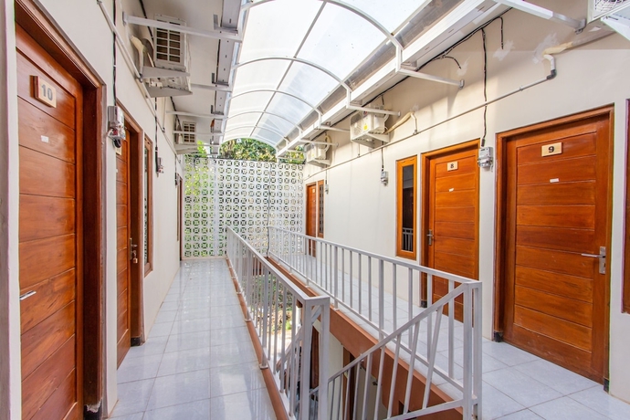 Imagen de los interiores del Hotel Super OYO 1718 Homestay Wak Gobenk. Foto 18