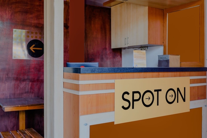 Imagen de los interiores del Hotel Super OYO 1759 Family Residence Syariah. Foto 17