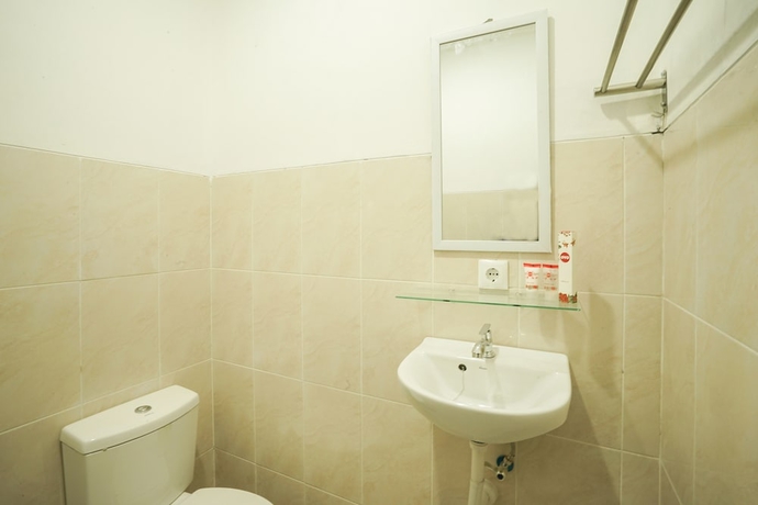 Imagen de la habitación del Hotel Super OYO 2183 Cibeureum Residence. Foto 15