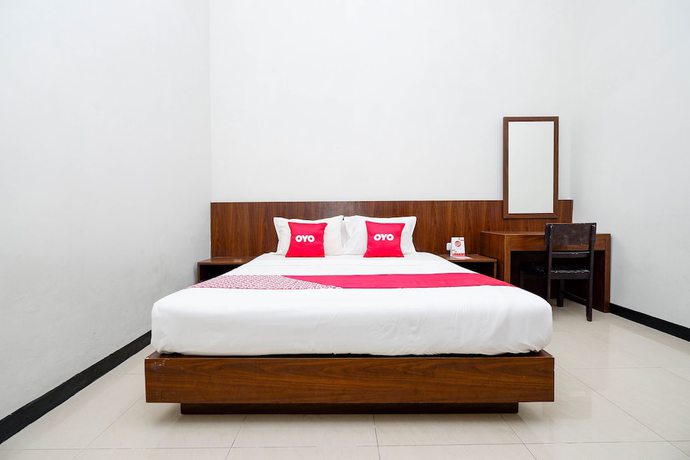 Imagen de la habitación del Hotel Super OYO 2436 Hotel Kencana. Foto 6