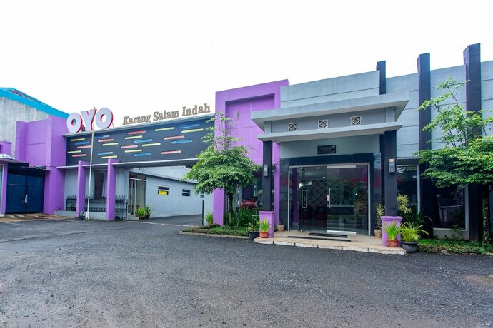 Imagen general del Hotel Super OYO 3042 Griya Karangsalam Indah. Foto 1