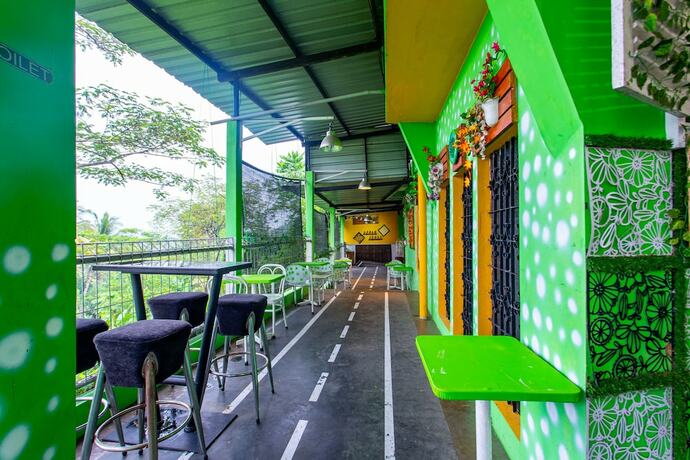 Imagen general del Hotel Super OYO 3042 Griya Karangsalam Indah. Foto 5