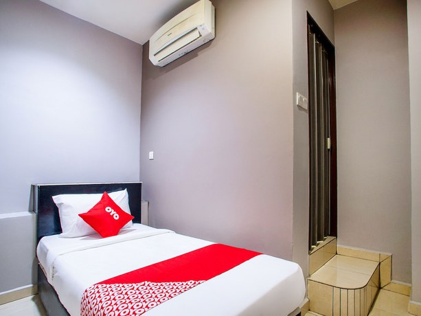 Imagen de la habitación del Hotel Super OYO 44097 Avatarr. Foto 8