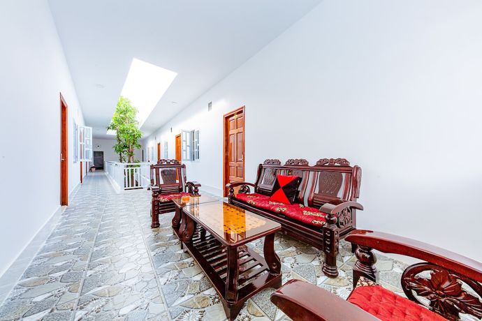 Imagen de los interiores del Hotel Super OYO 598 Peony. Foto 17