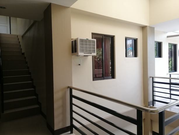 Imagen de los interiores del Hotel Super OYO 604 Chateau Cinco Dormitel - Hostel. Foto 19