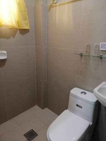 Imagen de la habitación del Hotel Super OYO 604 Chateau Cinco Dormitel - Hostel. Foto 15