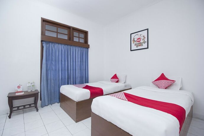Imagen general del Hotel Super OYO 759 Dewi Sri. Foto 7