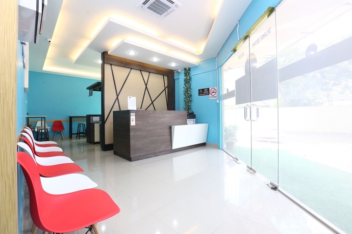 Imagen de los interiores del Hotel Super OYO 89771 Dane and Shue. Foto 18