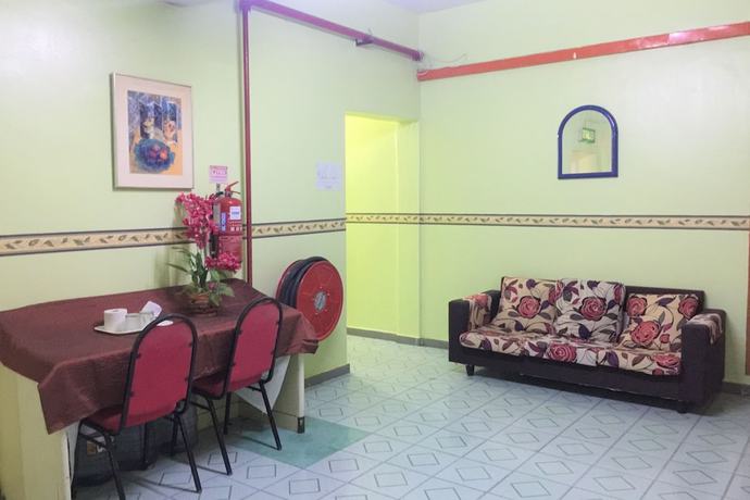 Imagen de los interiores del Hotel Super OYO 90039 Coop Hotel Kangar. Foto 14
