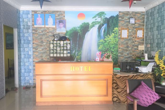 Imagen de los interiores del Hotel Super OYO 90039 Coop Hotel Kangar. Foto 15