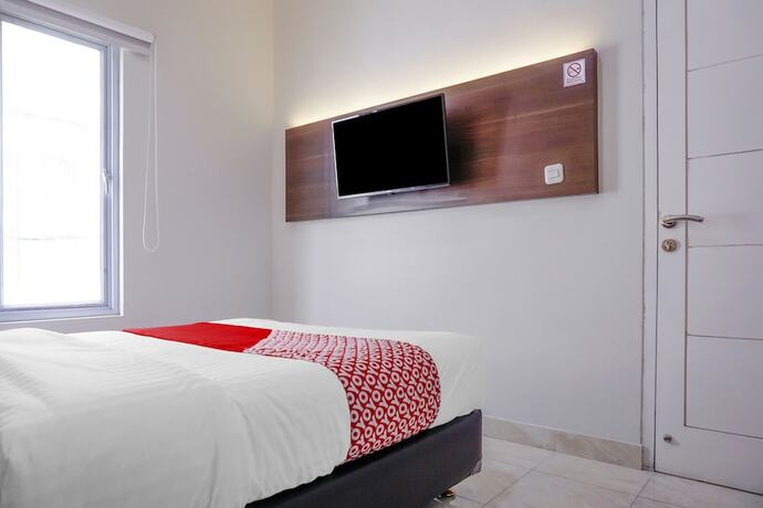 Imagen general del Hotel Super OYO 90115 Near Pasar Baru. Foto 1