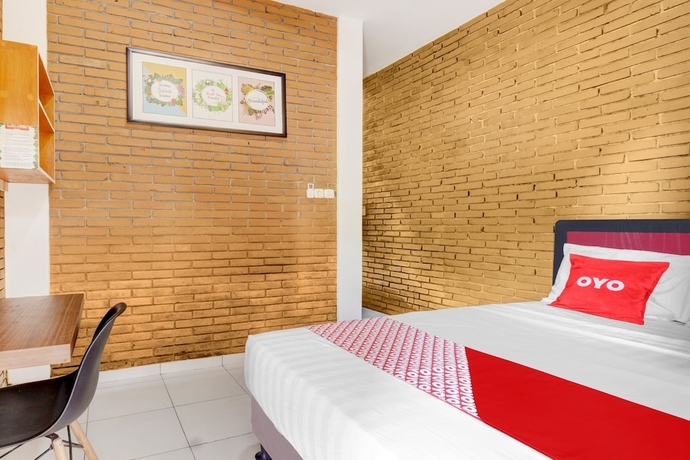 Imagen de la habitación del Hotel Super OYO 90758 D Kost In Kandri Semarang Syariah. Foto 13