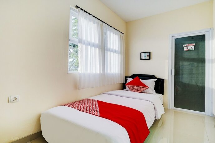 Imagen de la habitación del Hotel Super OYO 90778 River inn Malioboro. Foto 19