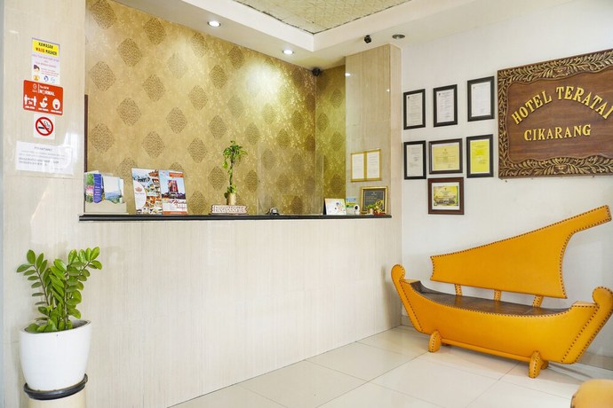 Imagen de los interiores del Hotel Super OYO 91188 Teratai Cikarang. Foto 20