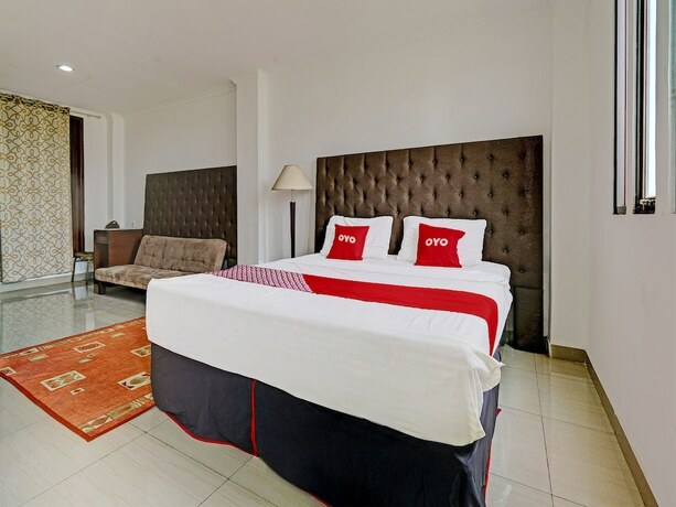 Imagen general del Hotel Super OYO 92252 Wisma Rina Rini Cibiru Managed By Hss Group. Foto 4