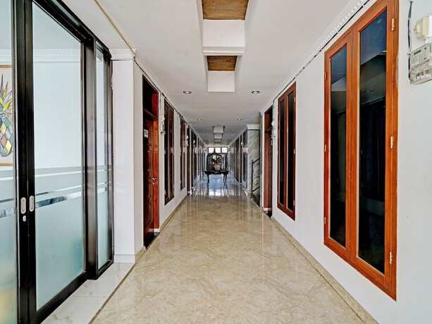Imagen general del Hotel Super OYO 92252 Wisma Rina Rini Cibiru Managed By Hss Group. Foto 10