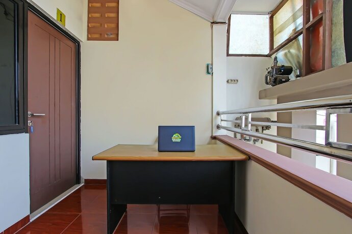 Imagen general del Hotel Super OYO 92437 Wahidin Guesthouse. Foto 9
