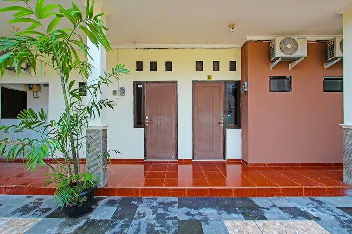 Imagen general del Hotel Super OYO 92437 Wahidin Guesthouse. Foto 10