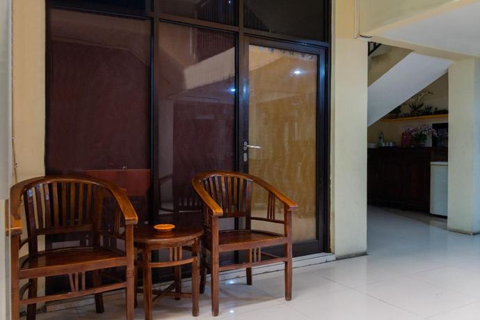 Imagen de los interiores del Hotel Super OYO 989 Audah Guesthouse Syariah. Foto 17