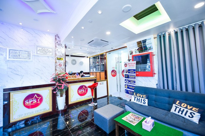 Imagen de los interiores del Hotel Super OYO Capital O 90543 Sp Star. Foto 17