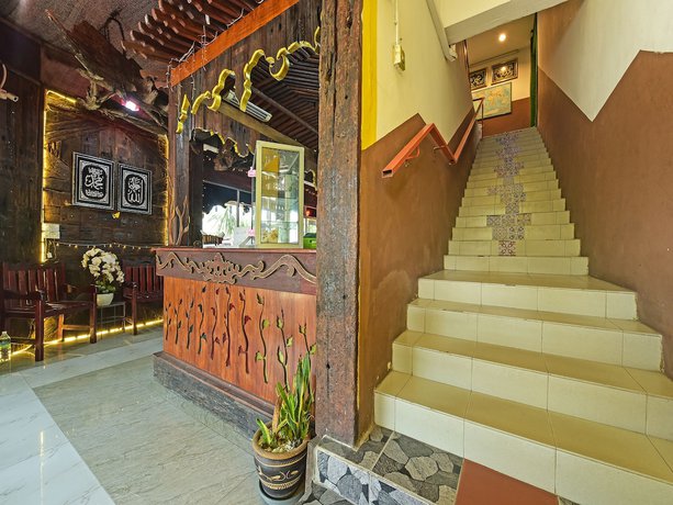 Imagen de los interiores del Hotel Super OYO Capital O 90659 Raintown Timbers. Foto 15