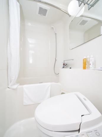 Imagen de la habitación del Hotel Super Okinawa Nago. Foto 9