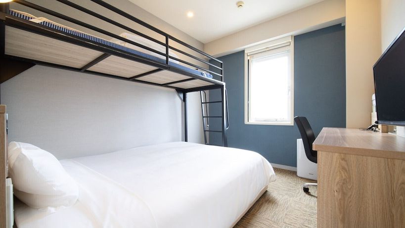 Imagen de la habitación del Hotel Super Okinawa Nago. Foto 10