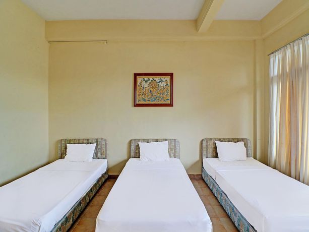 Imagen de la habitación del Hotel Super Oyo 91870 Warna Kedaton. Foto 3