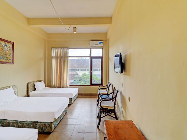 Imagen de la habitación del Hotel Super Oyo 91870 Warna Kedaton. Foto 7