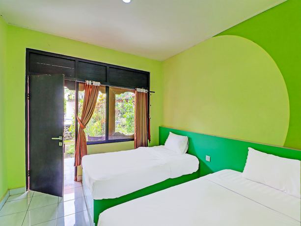 Imagen de la habitación del Hotel Super Oyo 91870 Warna Kedaton. Foto 9