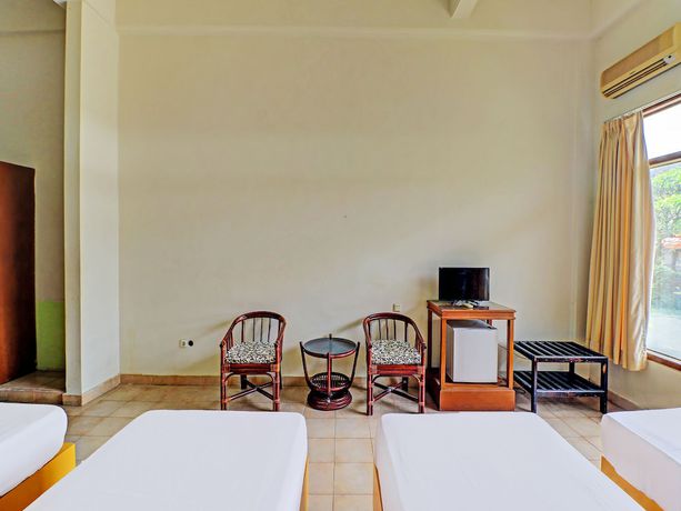 Imagen de la habitación del Hotel Super Oyo 91870 Warna Kedaton. Foto 10