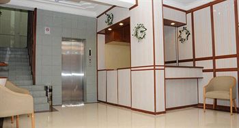 Imagen de los interiores del Hotel Super Oyo Capital O 90125 Grand Orchard. Foto 8