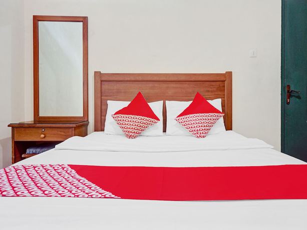 Imagen de la habitación del Hotel Super Oyo Capital O 90596 Griya Astoeti. Foto 3