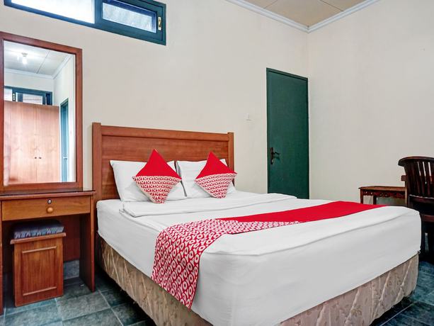 Imagen de la habitación del Hotel Super Oyo Capital O 90596 Griya Astoeti. Foto 6