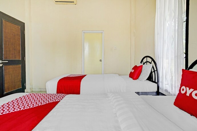 Imagen de la habitación del Hotel Super Oyo Flagship 90644 Cottage Nalendra Nuansa Nusantara. Foto 17