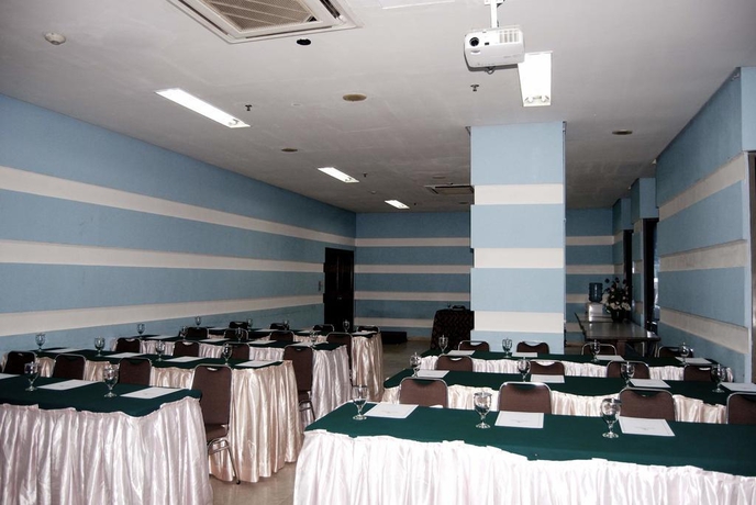 Imagen general del Hotel Super Oyo Townhouse 1 Salemba. Foto 5