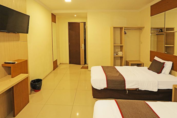 Imagen de la habitación del Hotel Super Oyo Townhouse Oak Fiducia Serpong, Kota Tangerang Selatan. Foto 13