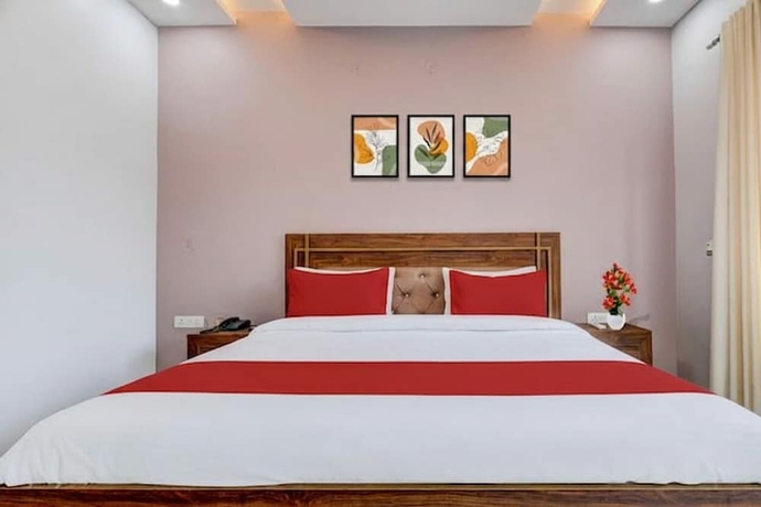 Imagen de la habitación del Hotel Super Pari Chowk Formerly The Divine KRC. Foto 4