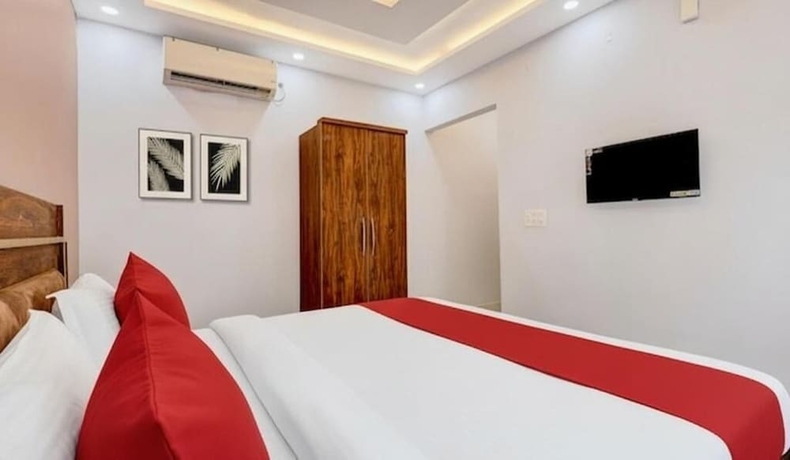 Imagen de la habitación del Hotel Super Pari Chowk Formerly The Divine KRC. Foto 10